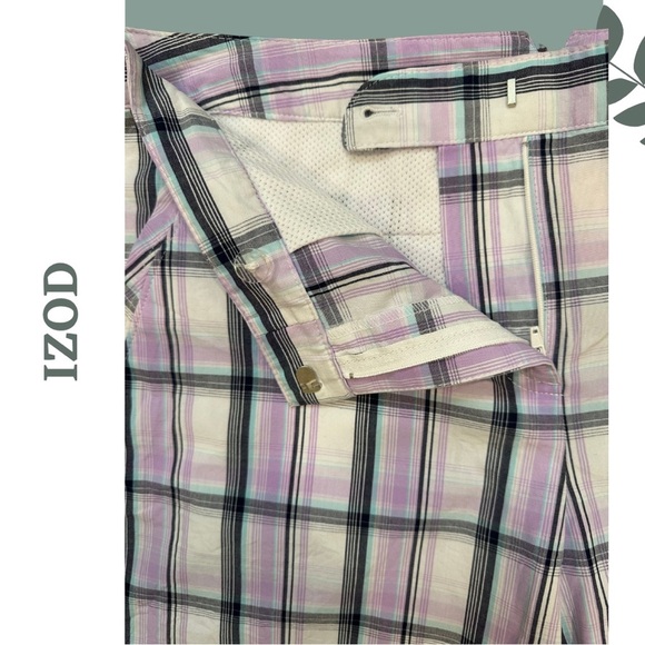 🛍️3/$40 IZOD Women’s Plaid Golf Athletic Shorts 11” Inseam size 12 - Picture 4 of 7